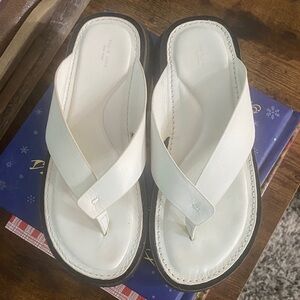 rag & bone White Leather Thong Sandals size 8